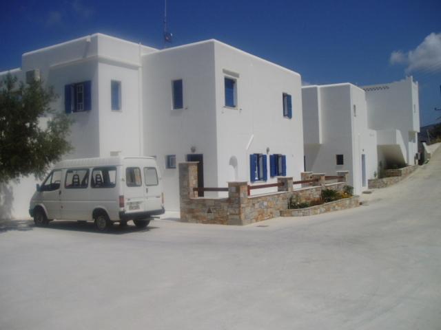 Rita'S Place Hotel Chora  Exterior photo